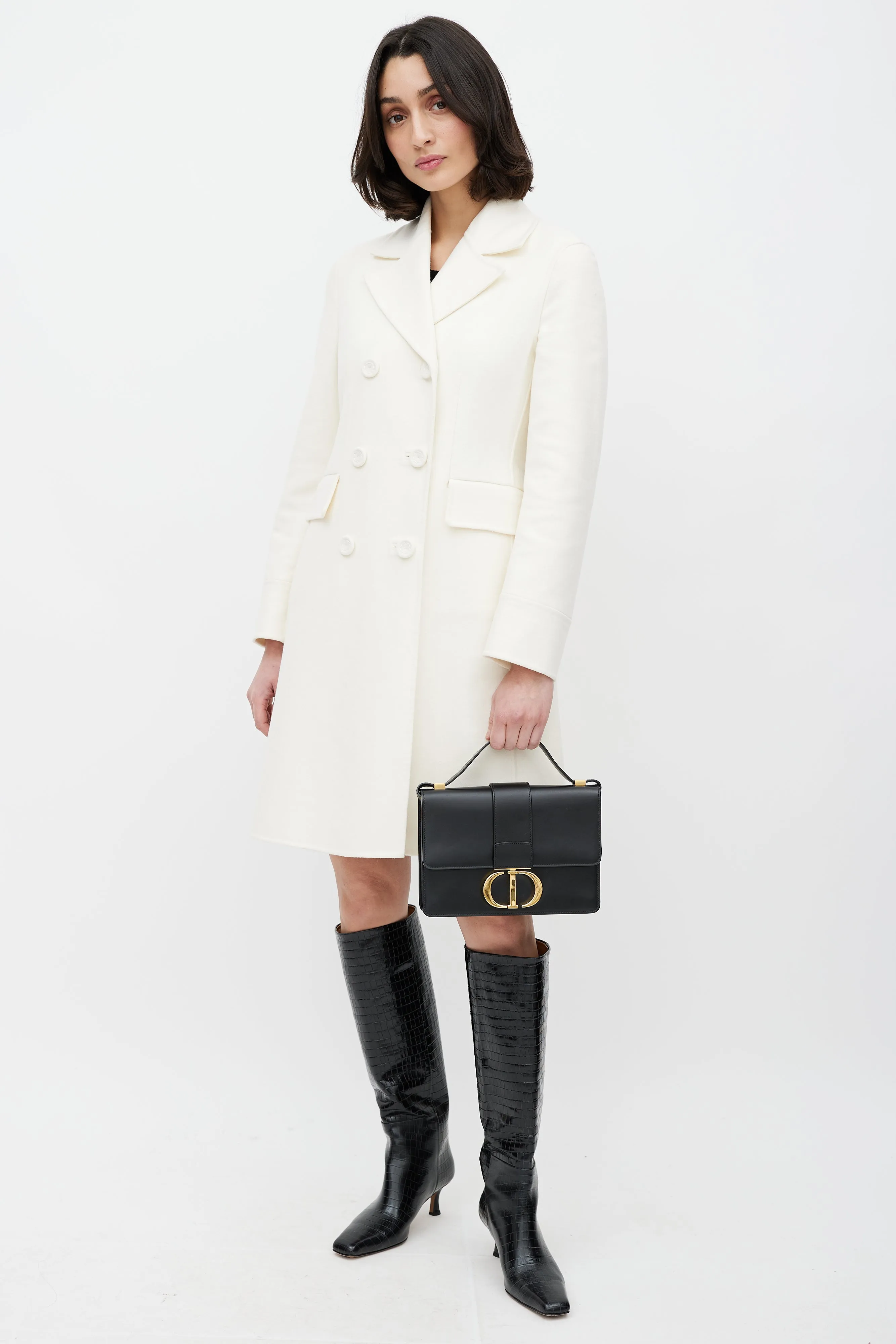 2019 Black Leather Small 30 Montaigne Shoulder Bag