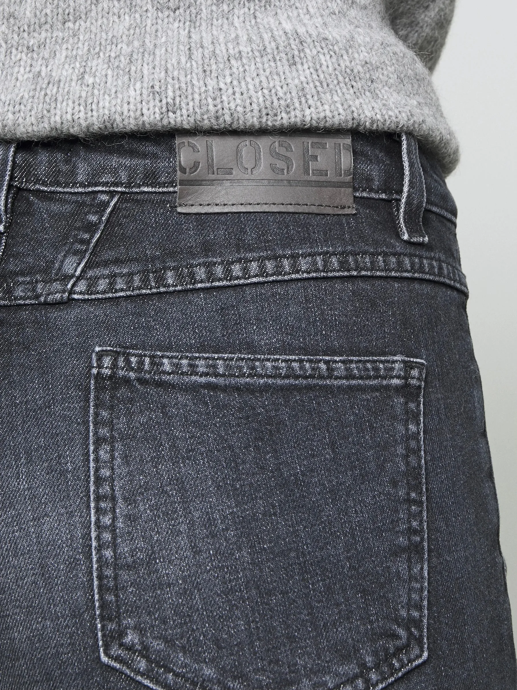 BAKER HIGH | DARK GREY