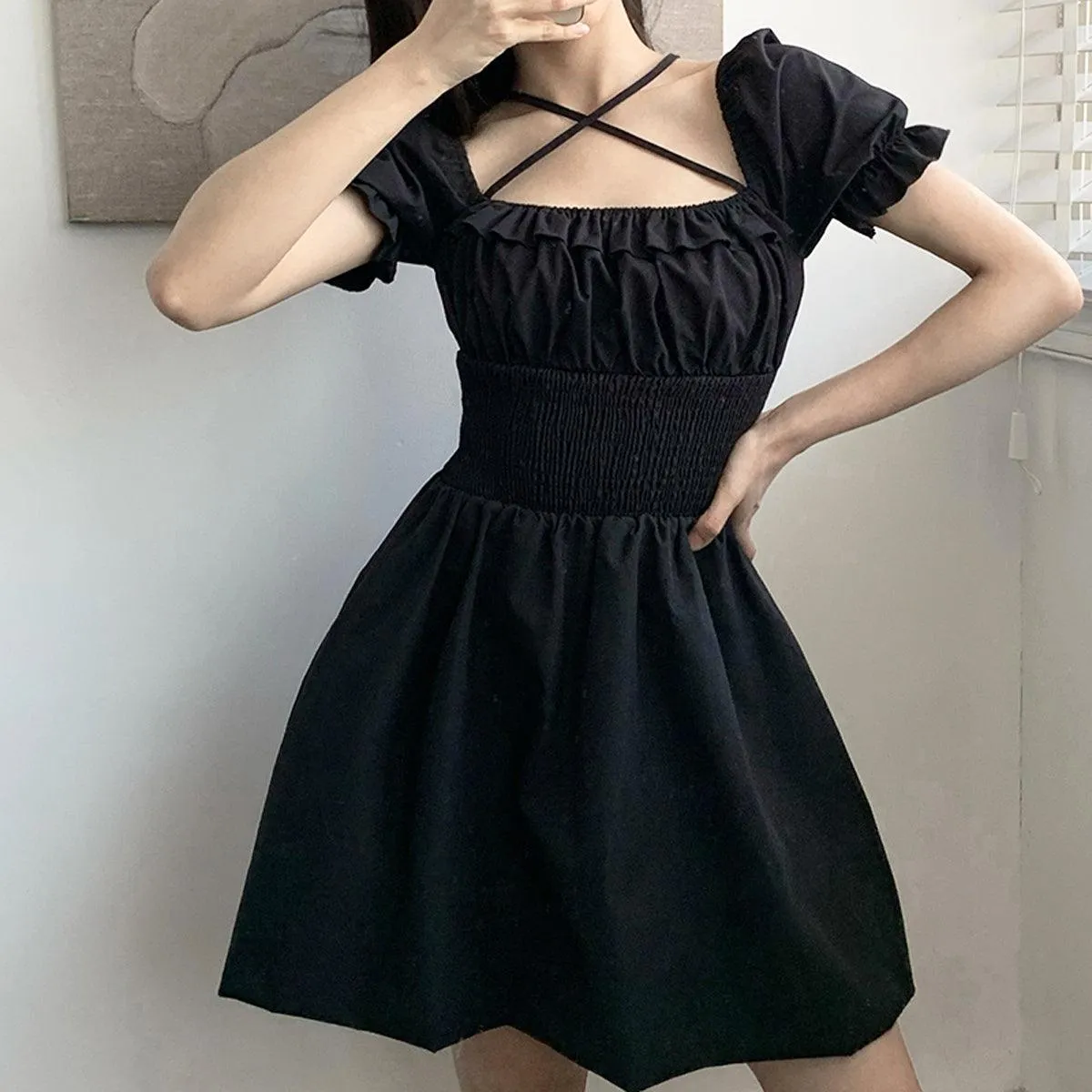 Black Square Neck Lace Hepburn Dress