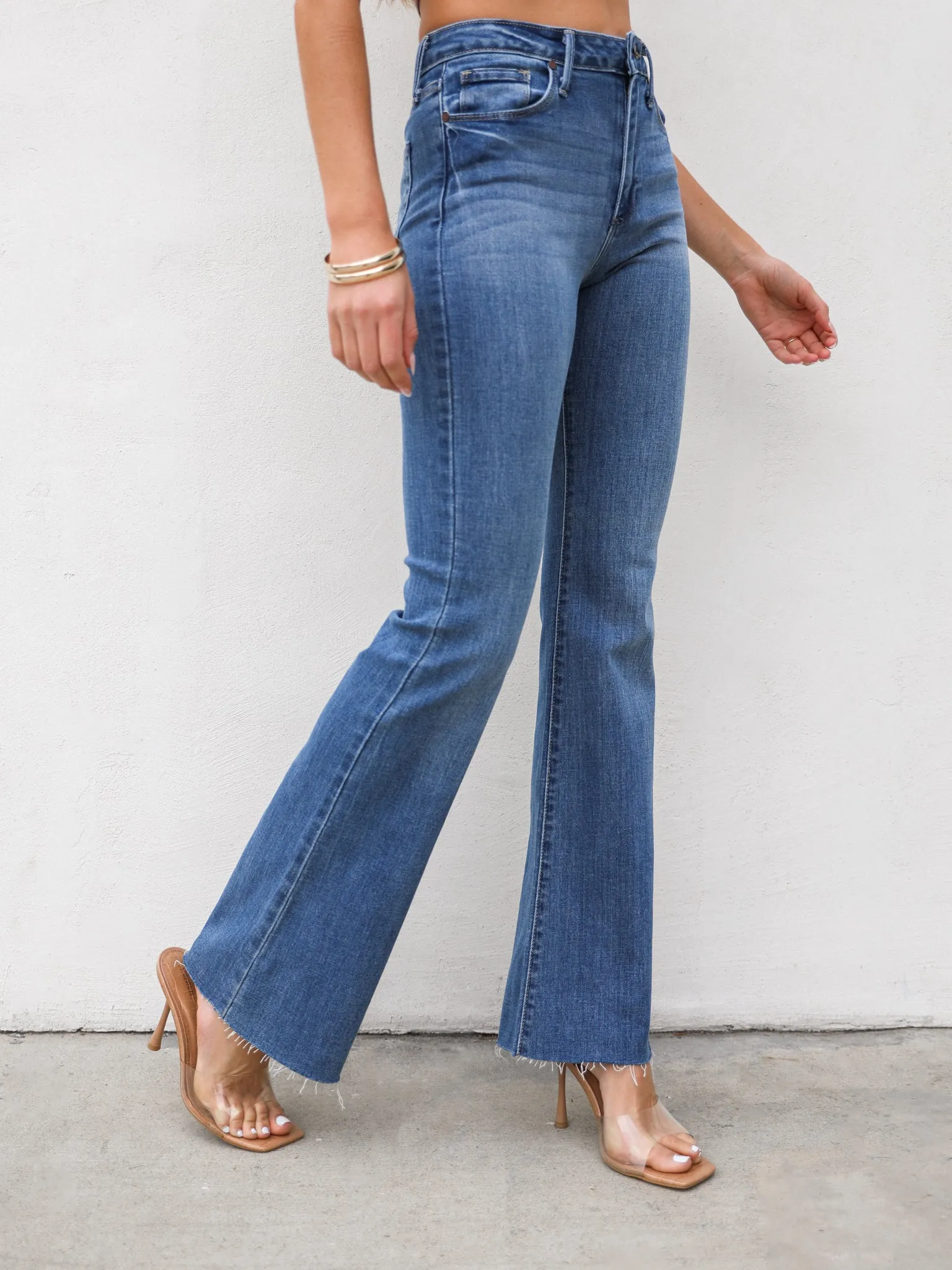 Cara Crop Flare Jeans in Med. Denim