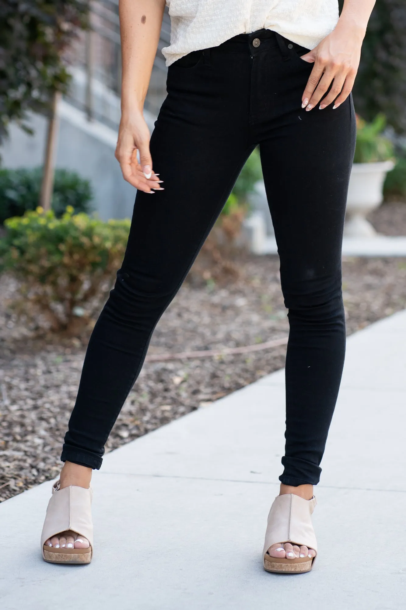 Logan High Rise Super Skinny