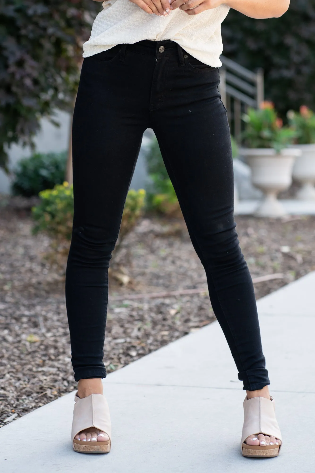 Logan High Rise Super Skinny