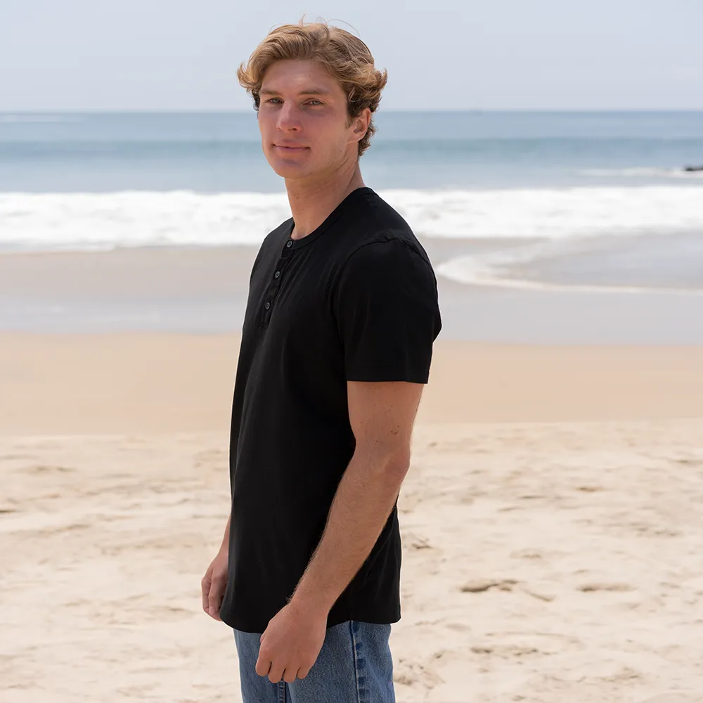 Mens Short Sleeve Henley Curved Hem