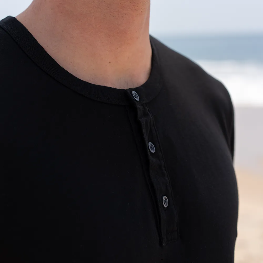 Mens Short Sleeve Henley Curved Hem