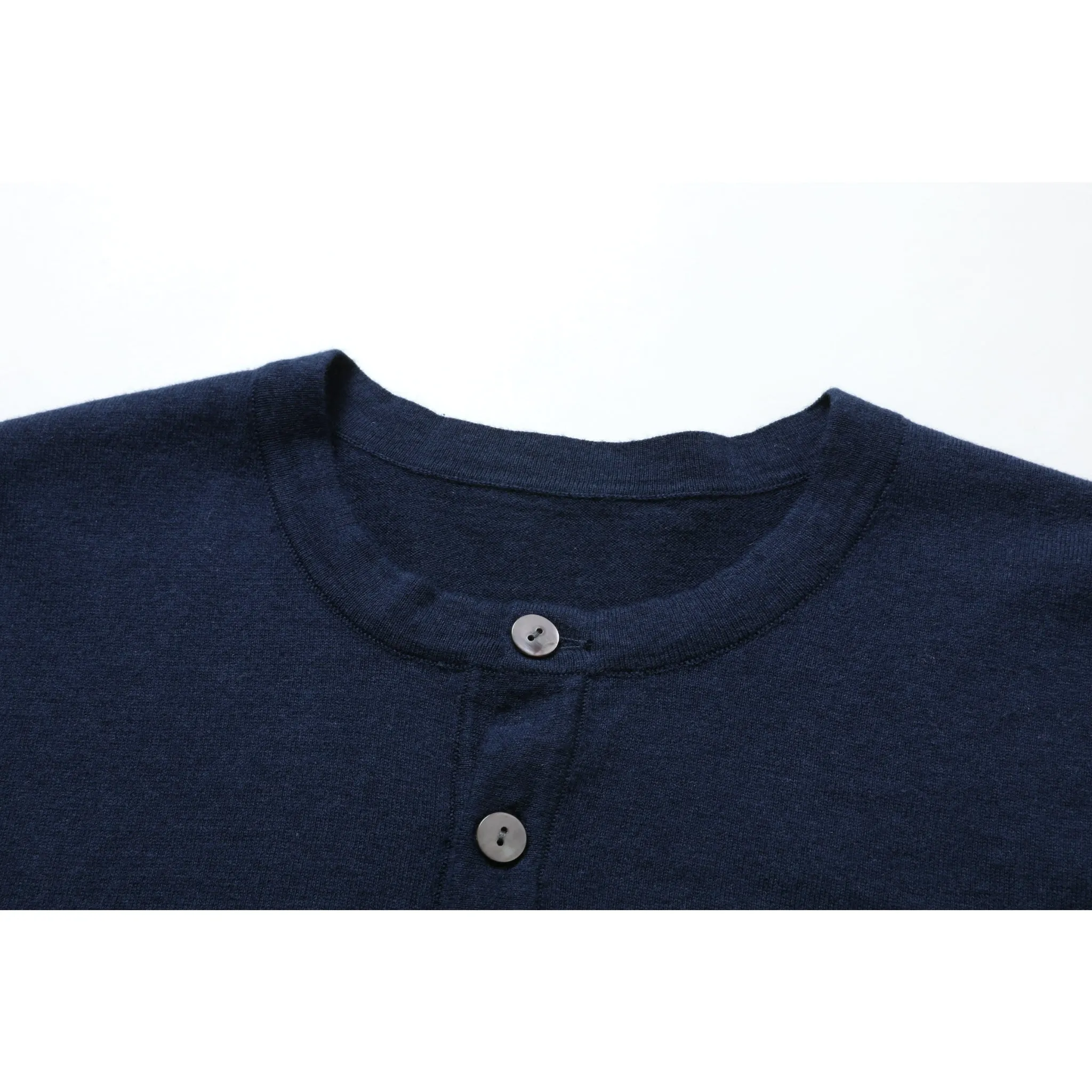 ShortTrim Fit Cotton Cashmere Henley