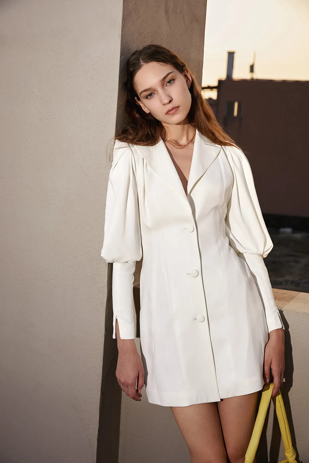 V neck dress | White dress | Vacation dress