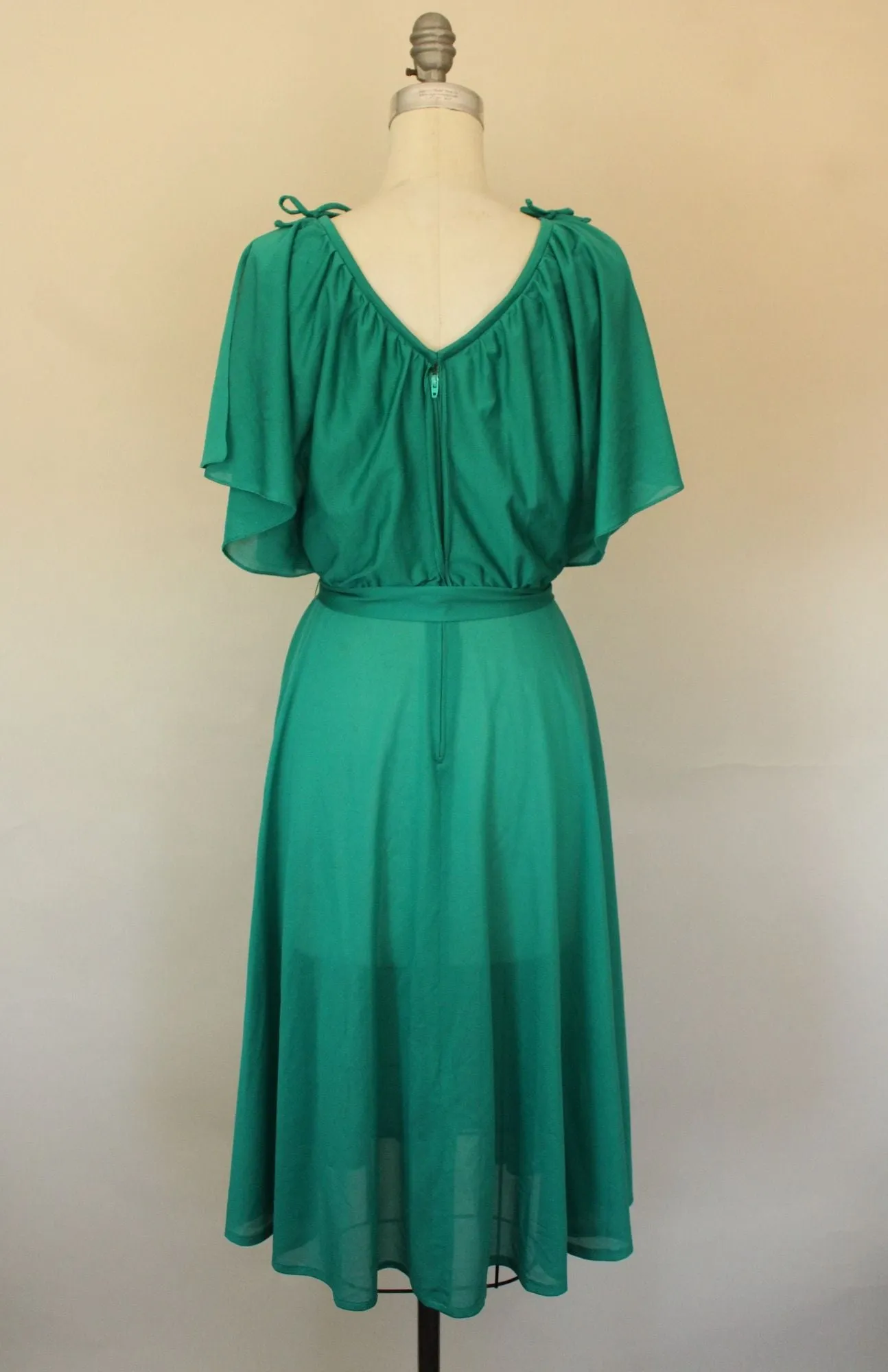 Vintage 1970s Green Dress with Belt and Flutter Sleeves